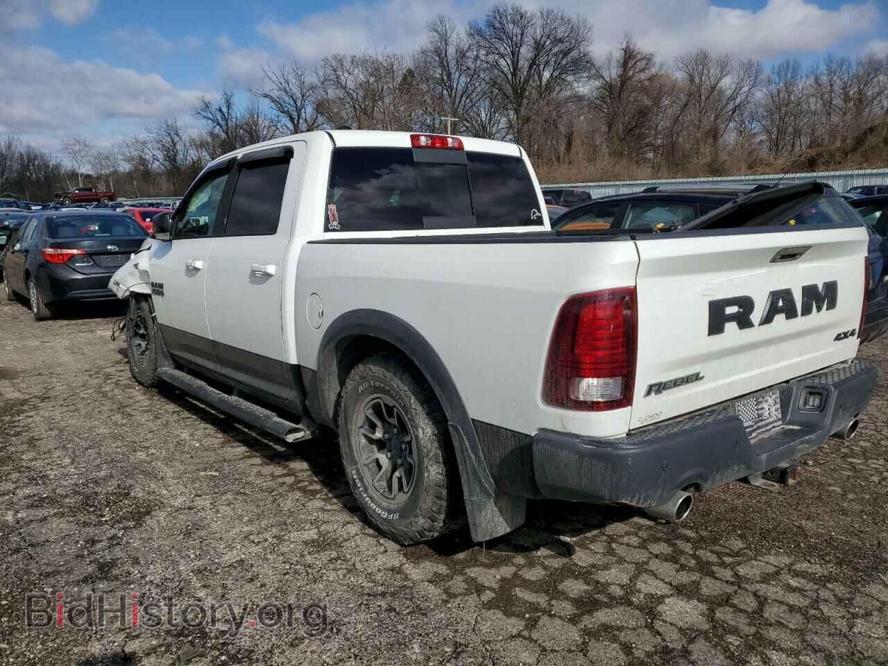 2016 RAM 1500 - VIN: 1C6RR7YT6GS243872 - Фото 2