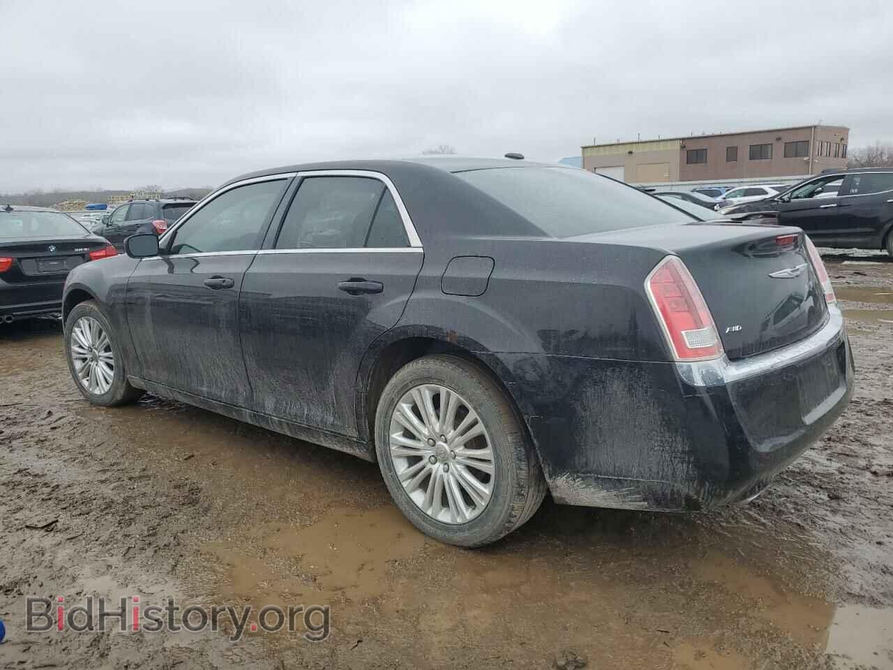 2014 CHRYSLER 300 - VIN: 2C3CCARG1EH263373 - Фото 2