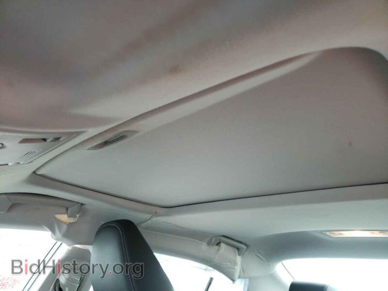 2014 Lexus IS (VIN JTHCF1D23E5010740) — photo 9 of 10