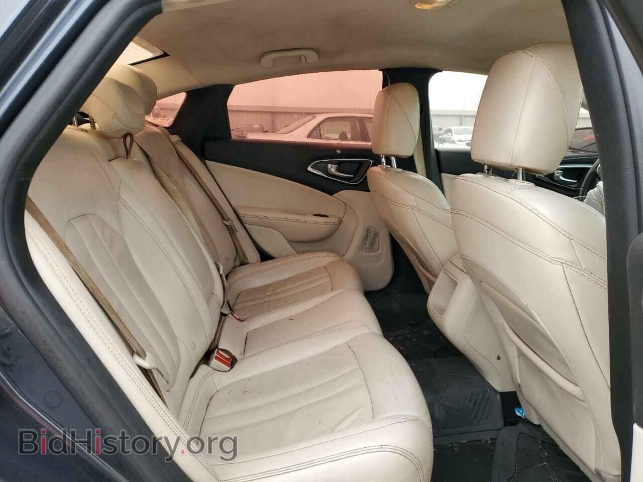 2016 CHRYSLER 200 - VIN: 1C3CCCAB3GN188133 - Фото 10