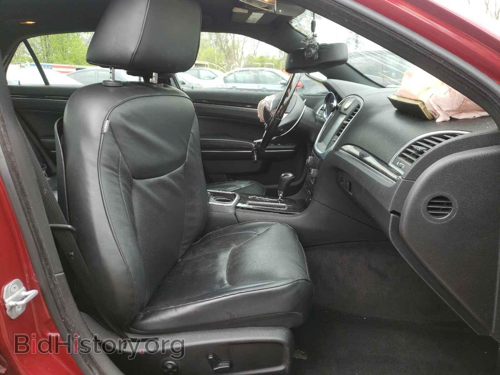 2011 CHRYSLER 300 - VIN: 2C3CA6CT2BH528404 - Фото 5