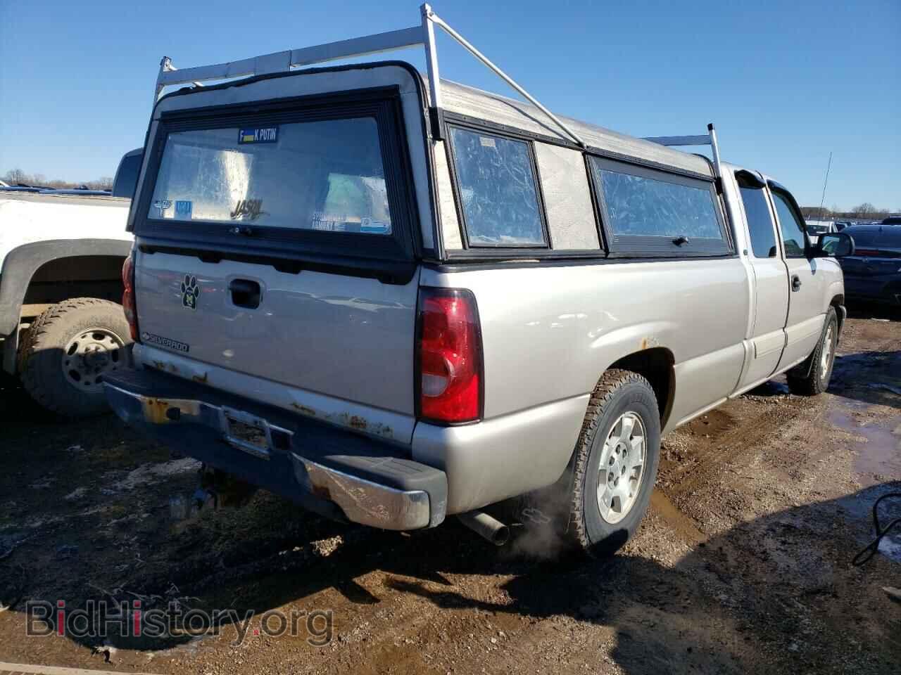 2006 CHEVROLET SILVERADO - VIN: 1GCEC19Z66E211302 - Фото 3