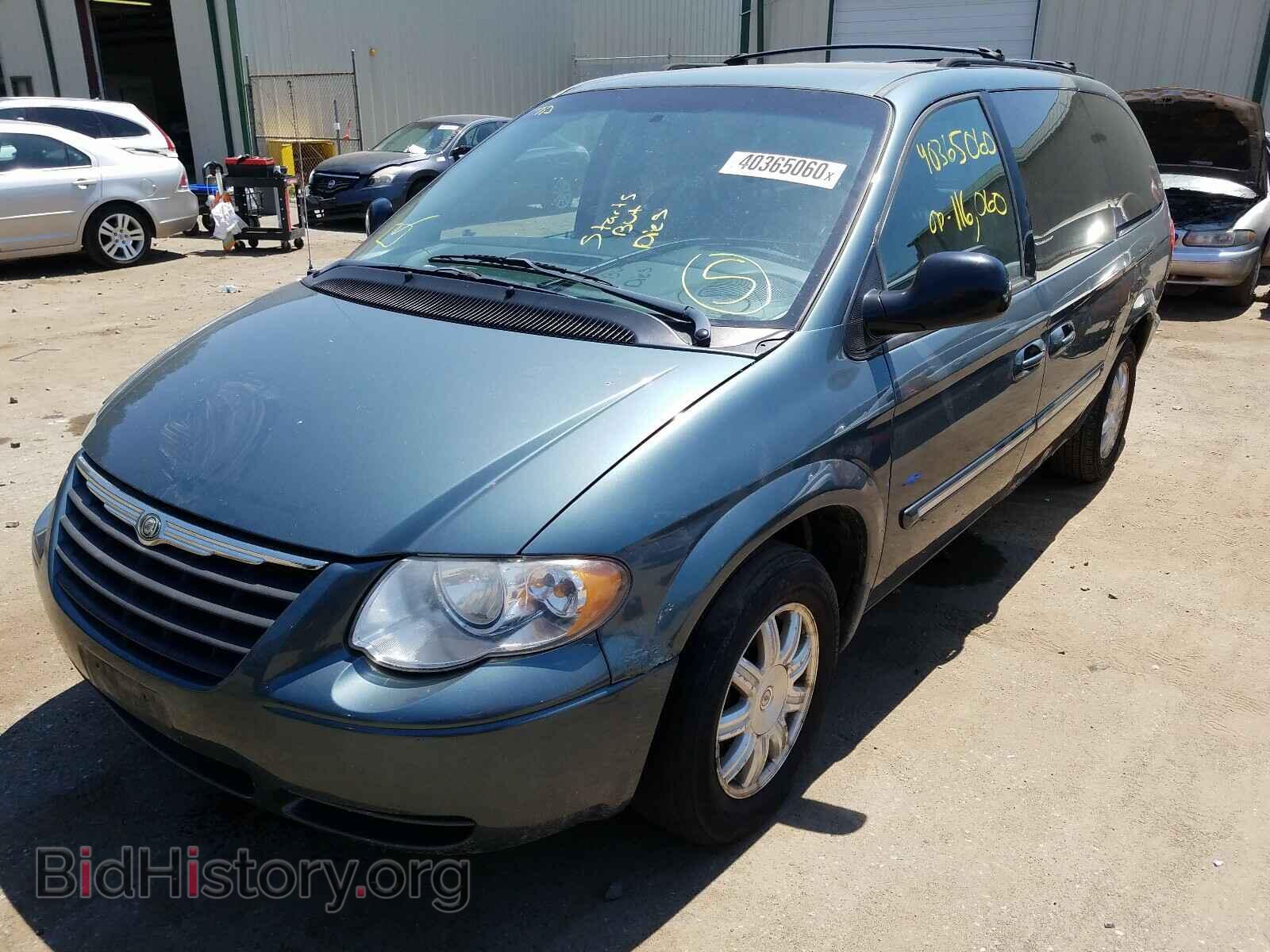 2006 CHRYSLER MINIVAN - VIN: 2A8GP54L96R923970 - Фото 2