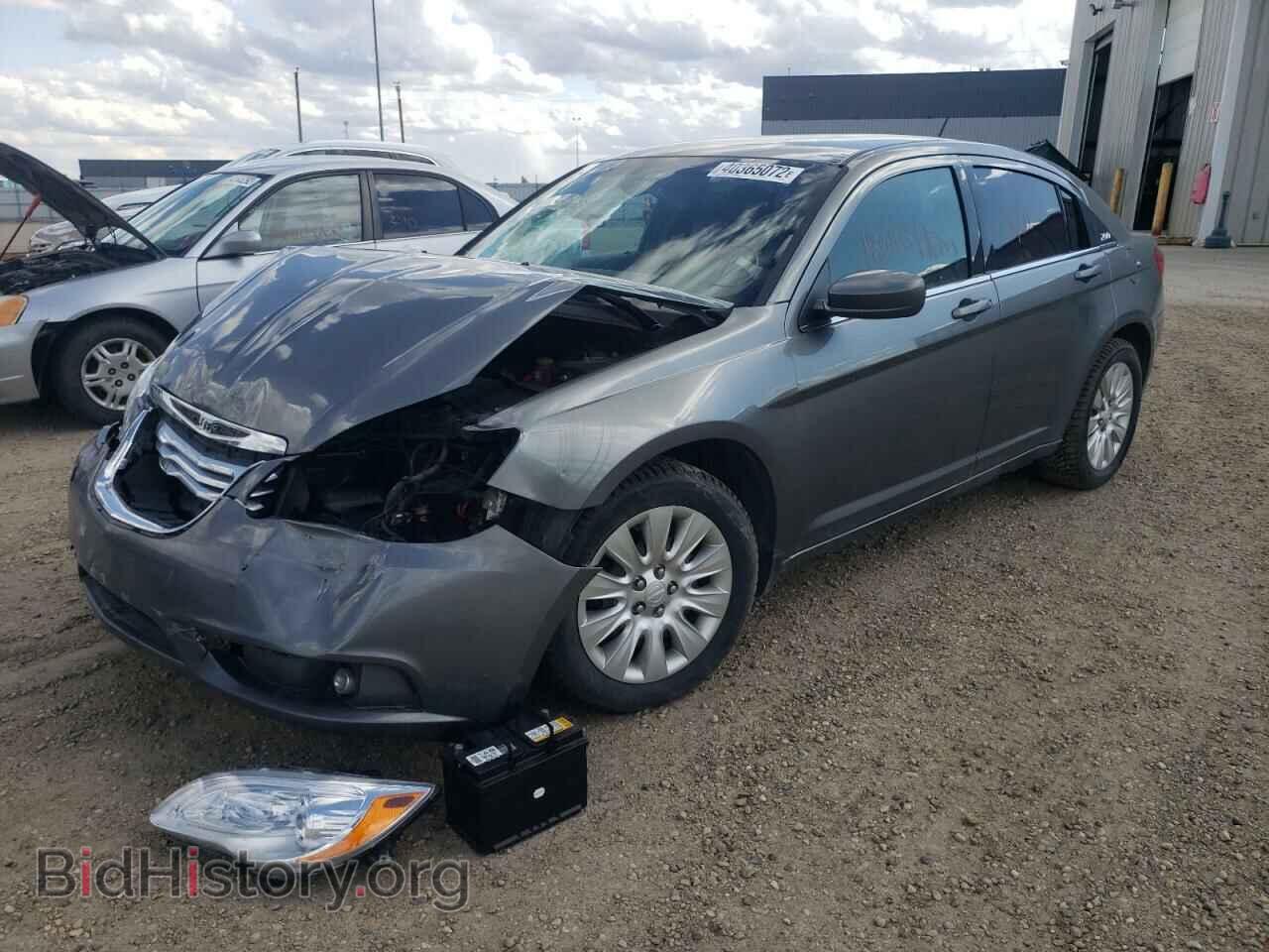 2011 CHRYSLER 200 - VIN: 1C3BC4FB9BN591150 - Фото 2