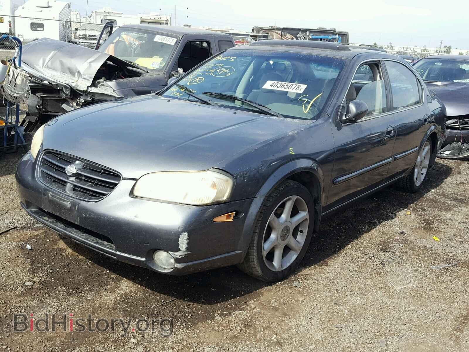 2000 NISSAN MAXIMA - VIN: JN1CA31A7YT012419 - Фото 2