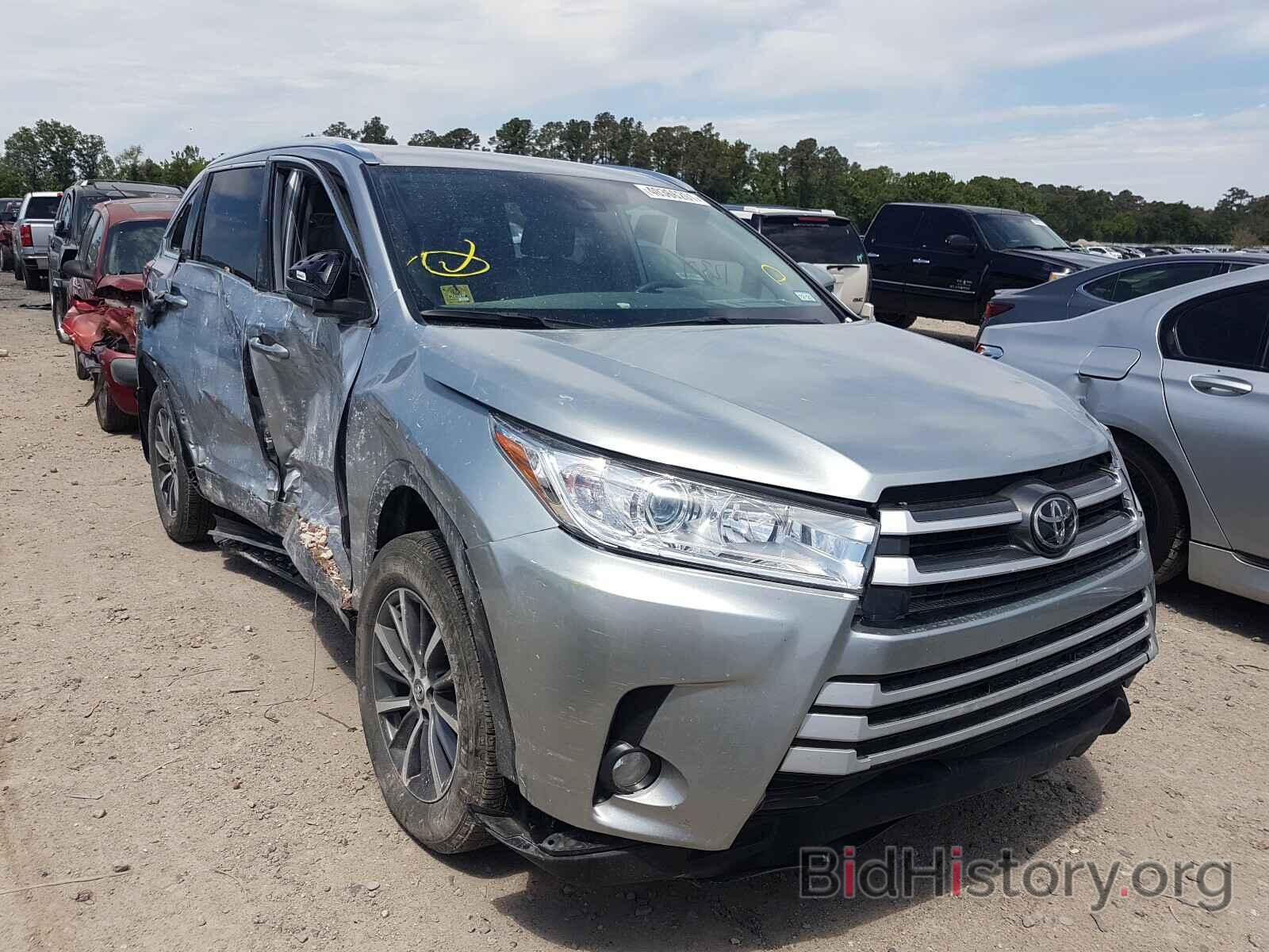 Фотография 5TDJZRFH6KS623831 - TOYOTA HIGHLANDER 2019