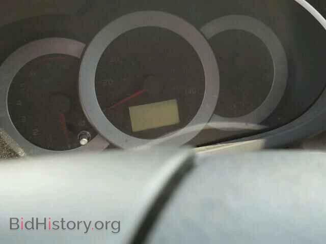 2011 TOYOTA RAV4 - VIN: 2T3ZF4DV2BW079236 - Photo 8