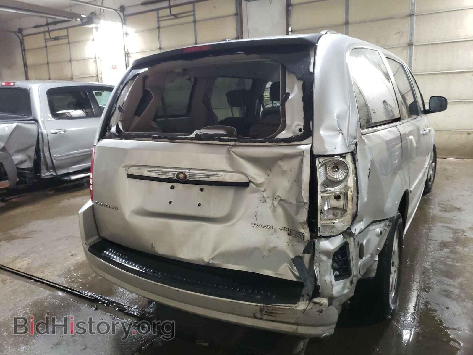 2010 CHRYSLER MINIVAN - VIN: 2A4RR5D17AR113751 - Фото 9