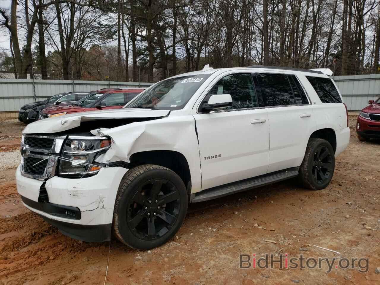 Photo 1GNSKBKC6HR111043 - CHEVROLET TAHOE 2017