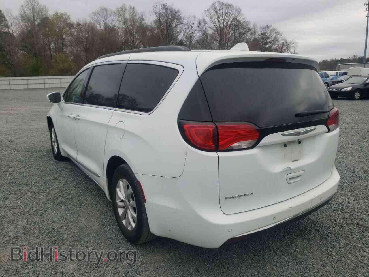 2017 CHRYSLER PACIFICA - VIN: 2C4RC1BG0HR564554 - Photo 3