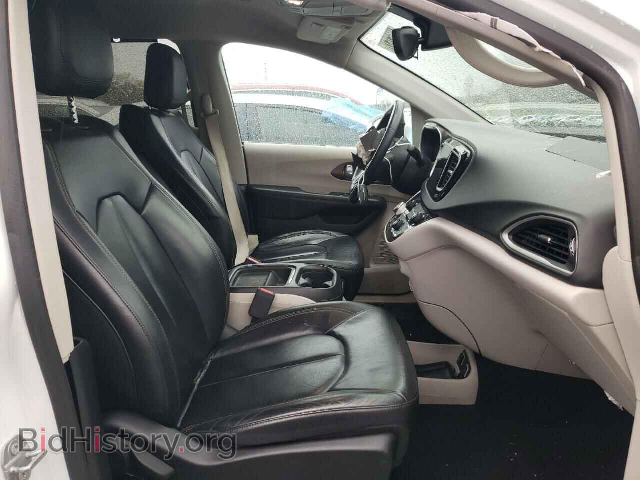 2017 CHRYSLER PACIFICA - VIN: 2C4RC1BG0HR564554 - Photo 5