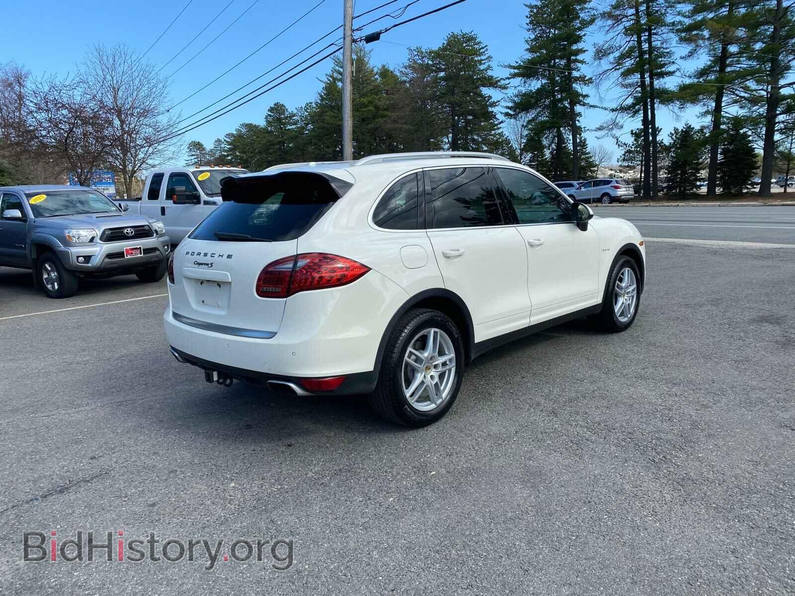 2011 PORSCHE CAYENNE - VIN: WP1AE2A28BLA91830 - Фото 3