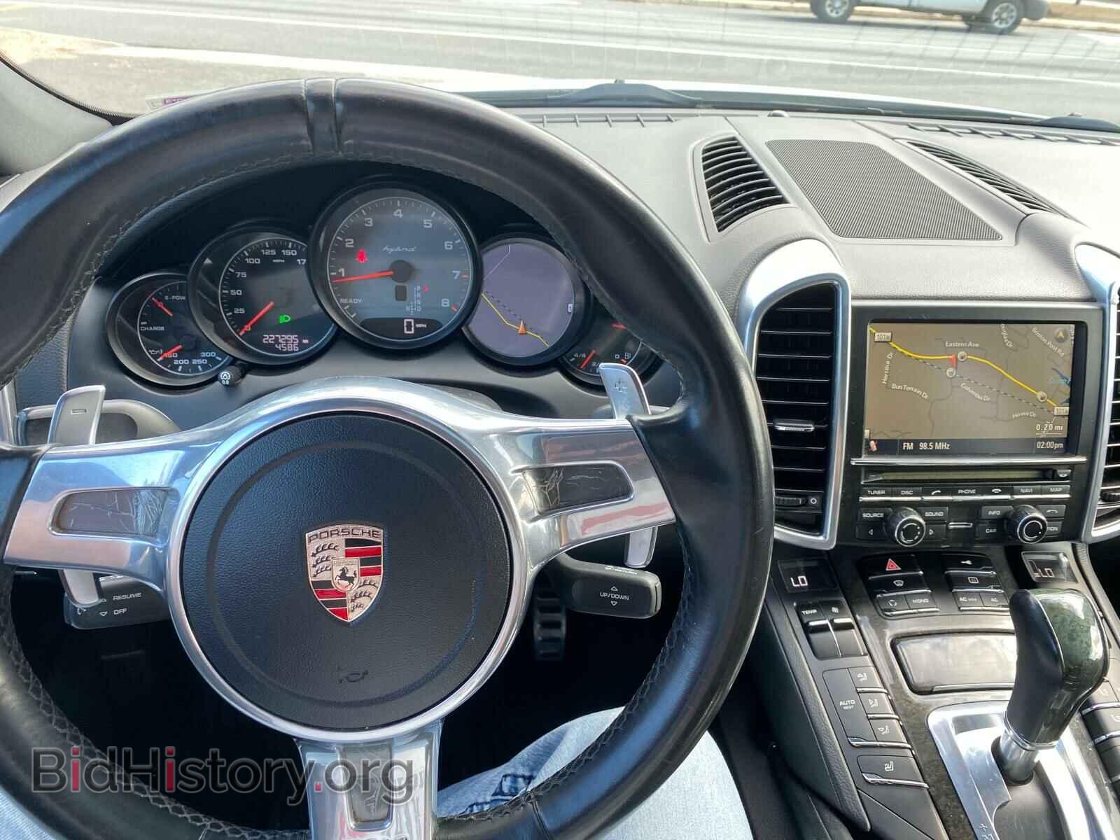 2011 PORSCHE CAYENNE - VIN: WP1AE2A28BLA91830 - Фото 7