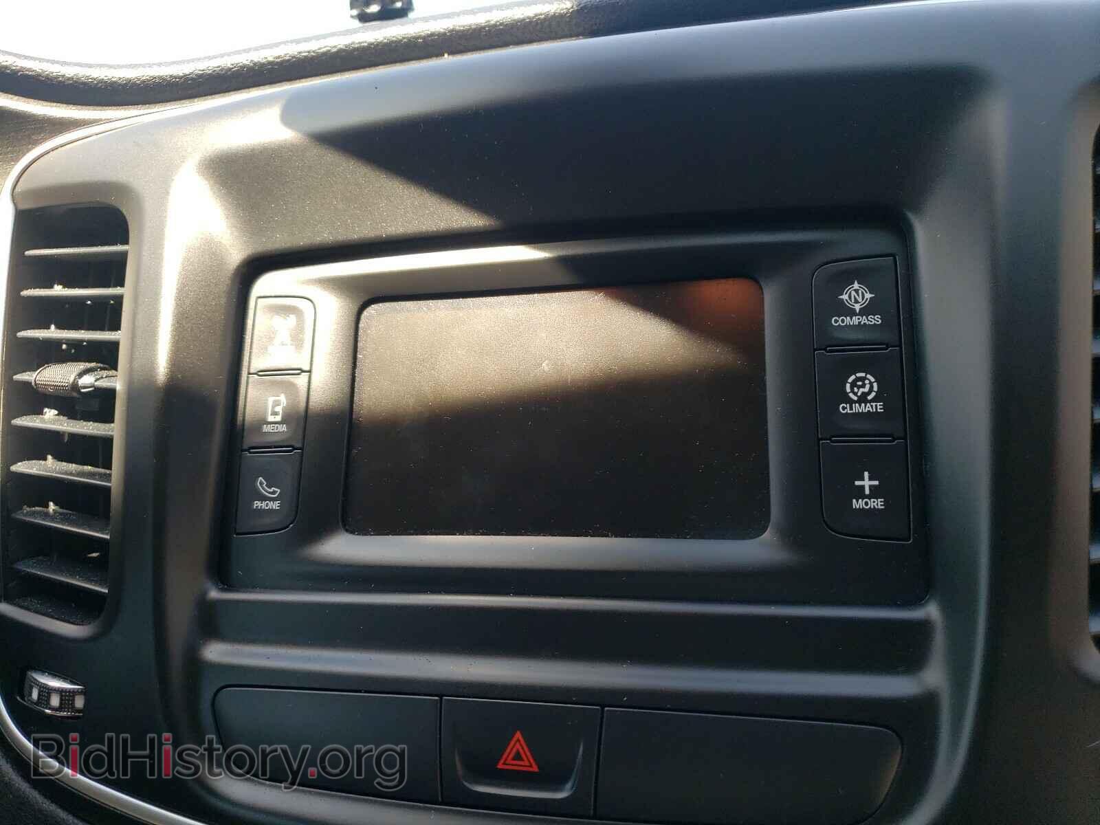 2015 CHRYSLER 200 - VIN: 1C3CCCAB4FN689286 - Фото 9