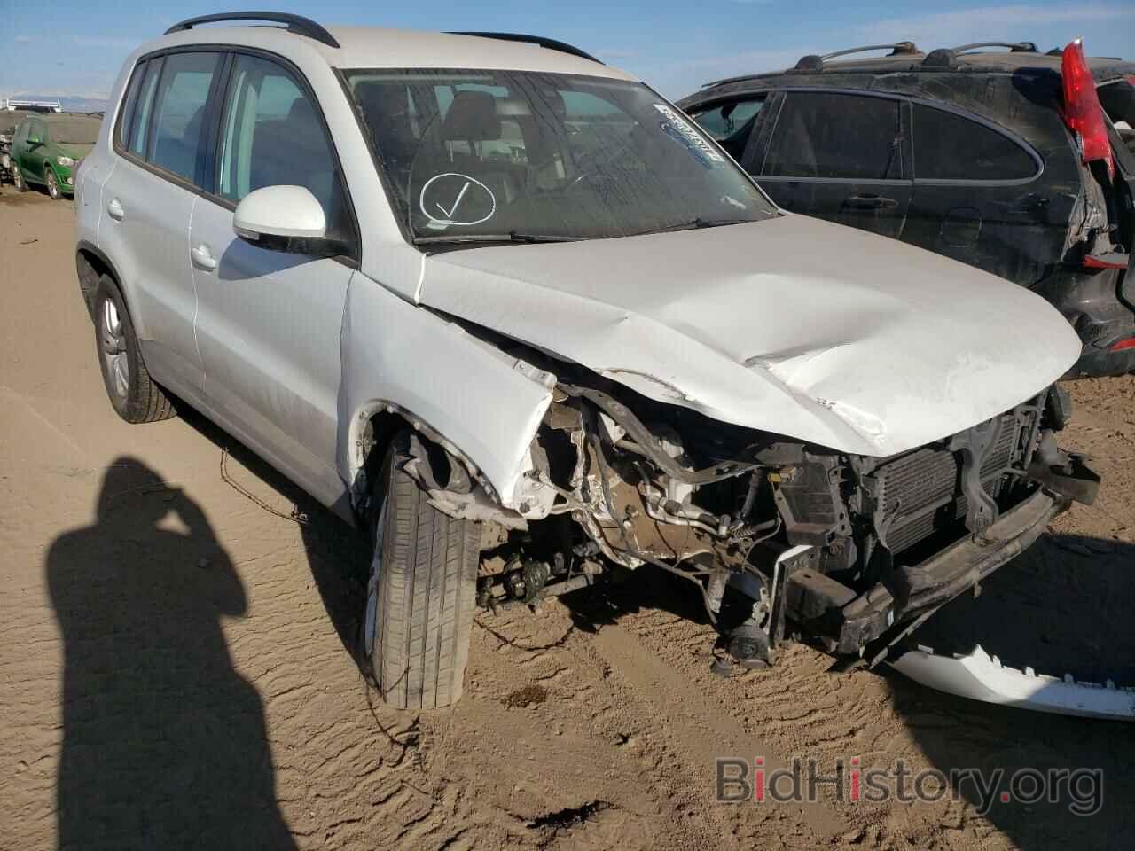 Photo WVGAV7AX6HK003023 - VOLKSWAGEN TIGUAN 2017