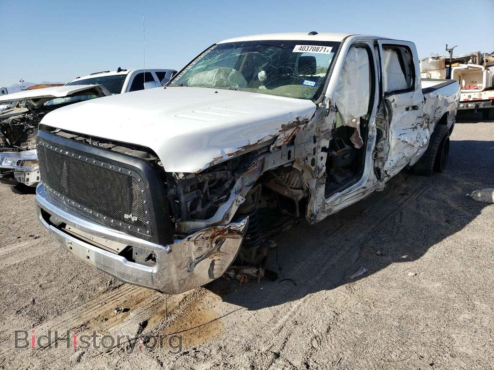 2015 RAM 3500 - VIN: 3C63R3GL8FG525906 - Фото 2