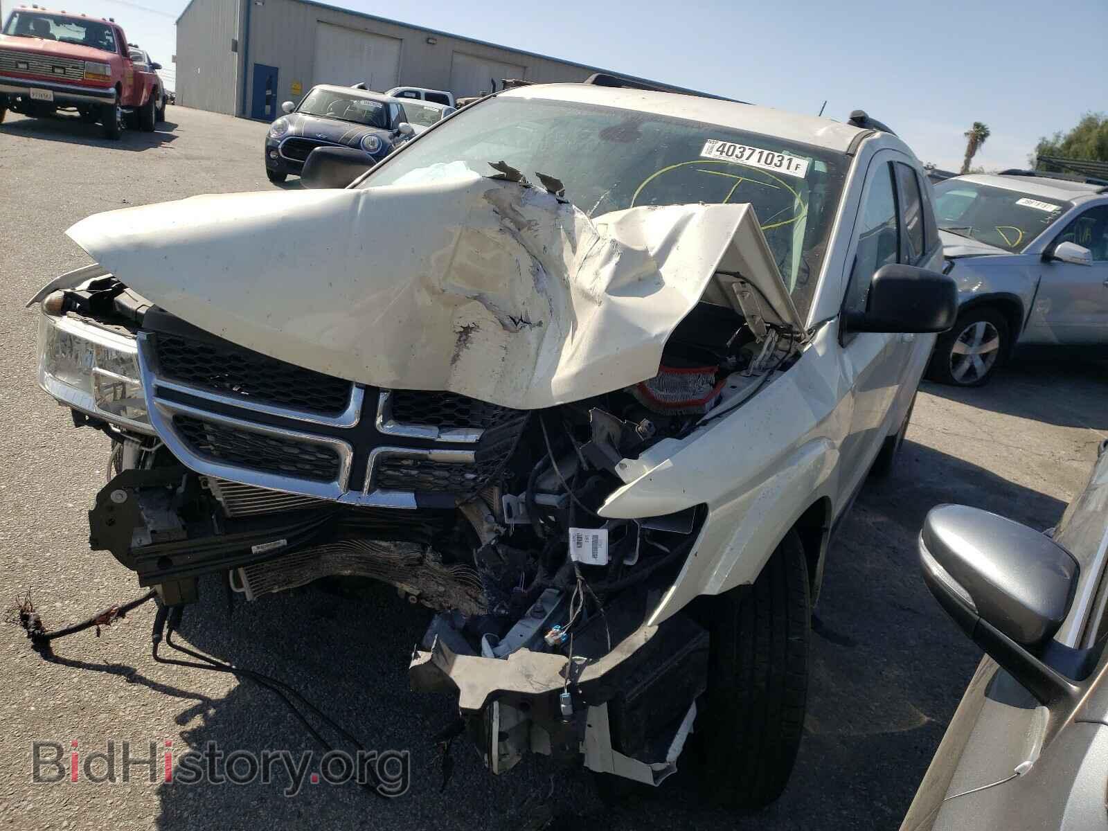 2018 DODGE JOURNEY - VIN: 3C4PDCAB3JT427472 - Фото 2