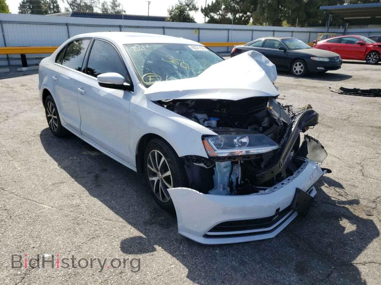Фотография 3VWDB7AJ3HM404721 - VOLKSWAGEN JETTA 2017