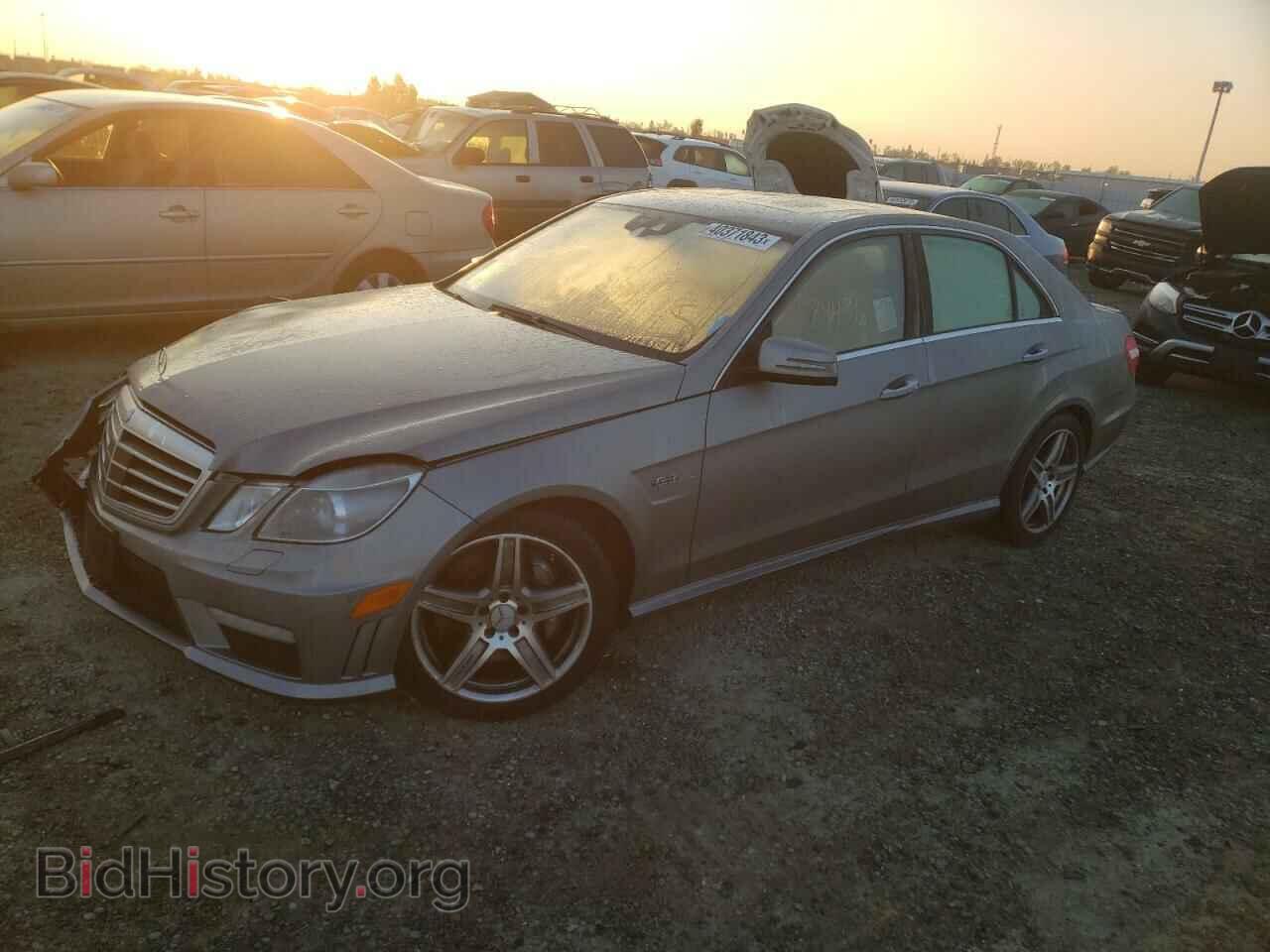 Photo WDDHF7HB0AA091191 - MERCEDES-BENZ E-CLASS 2010