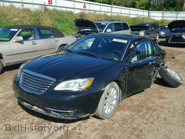2013 CHRYSLER 200 - VIN: 1C3CCBCG0DN649867 - Фото 2