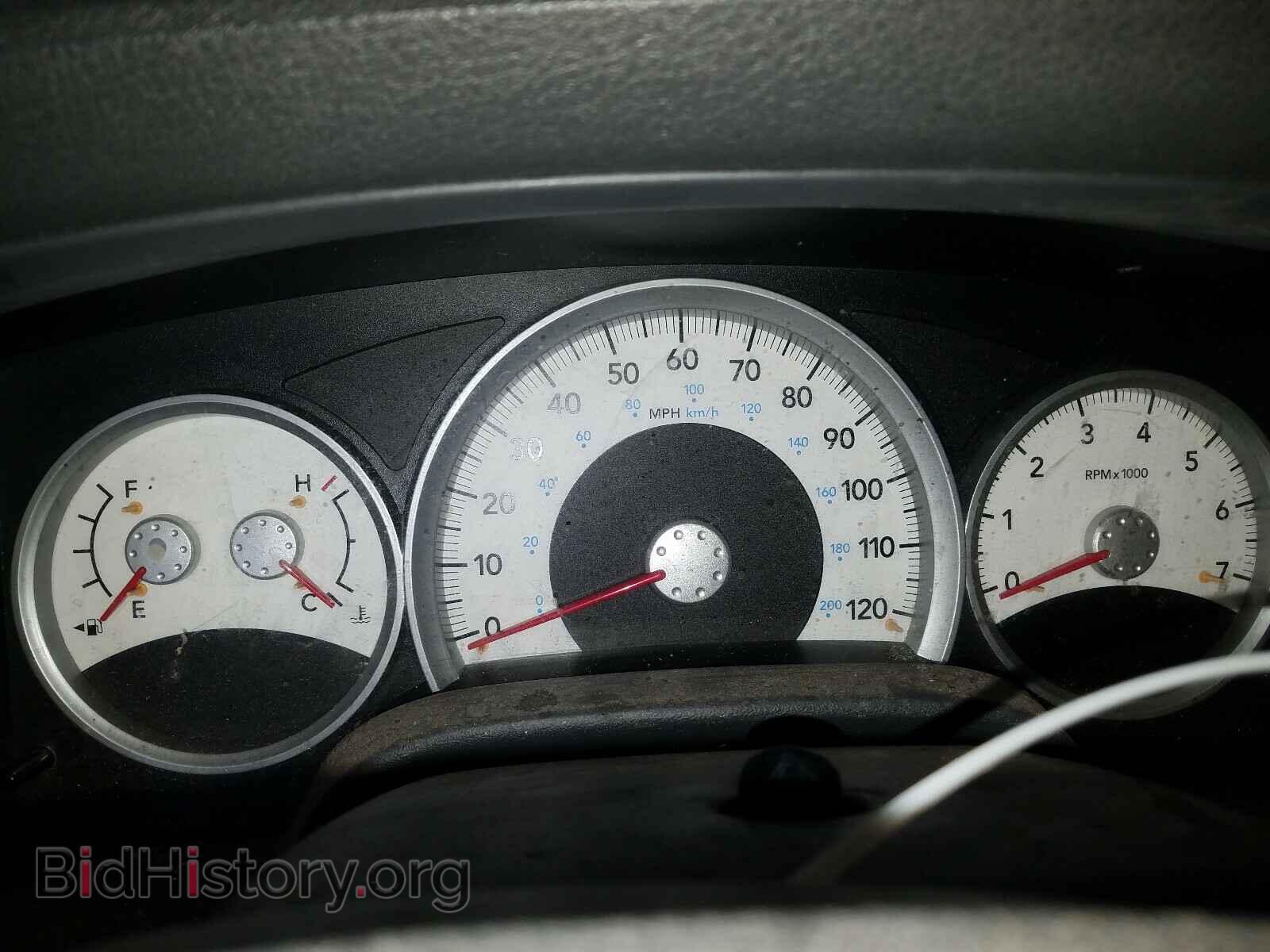 2008 DODGE DURANGO - VIN: 1D8HD48218F105659 - Фото 8