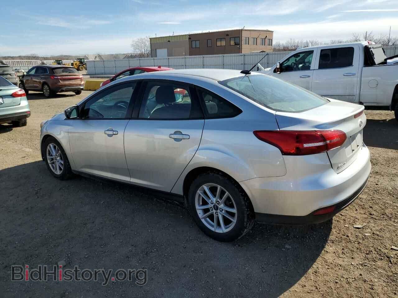 2016 FORD FOCUS - VIN: 1FADP3F22GL405010 - Photo 2