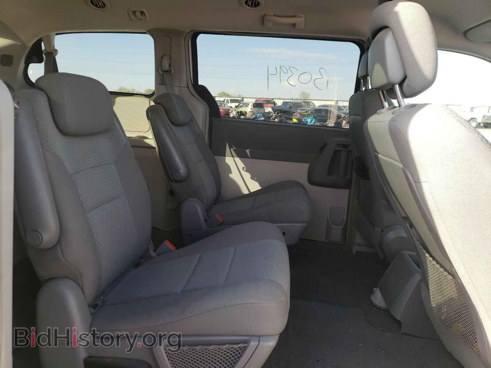 2010 CHRYSLER MINIVAN - VIN: 2A4RR5D19AR278927 - Фото 6