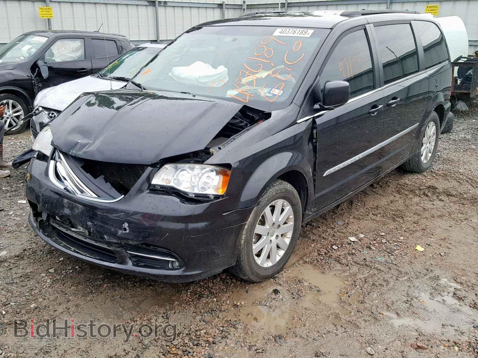 2014 CHRYSLER TOWN & COU - VIN: 2C4RC1BG4ER434613 - Фото 2
