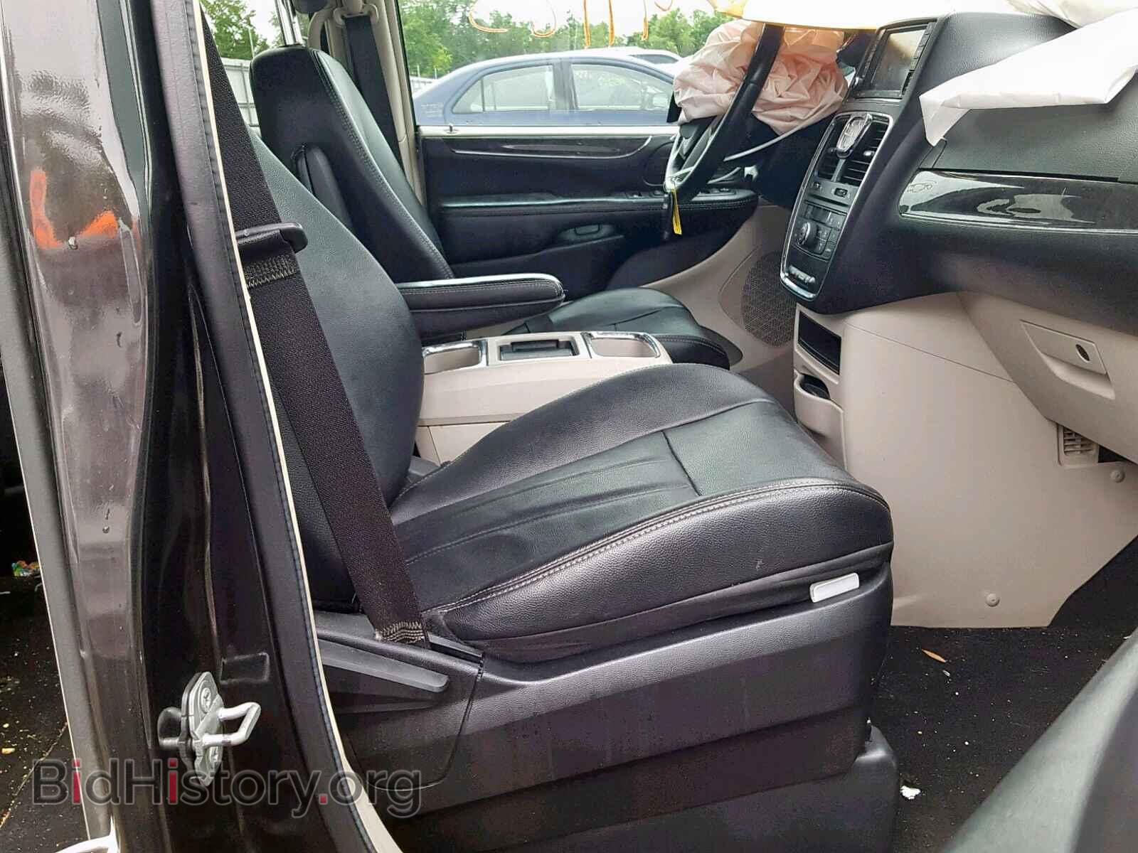 2014 CHRYSLER TOWN & COU - VIN: 2C4RC1BG4ER434613 - Фото 5