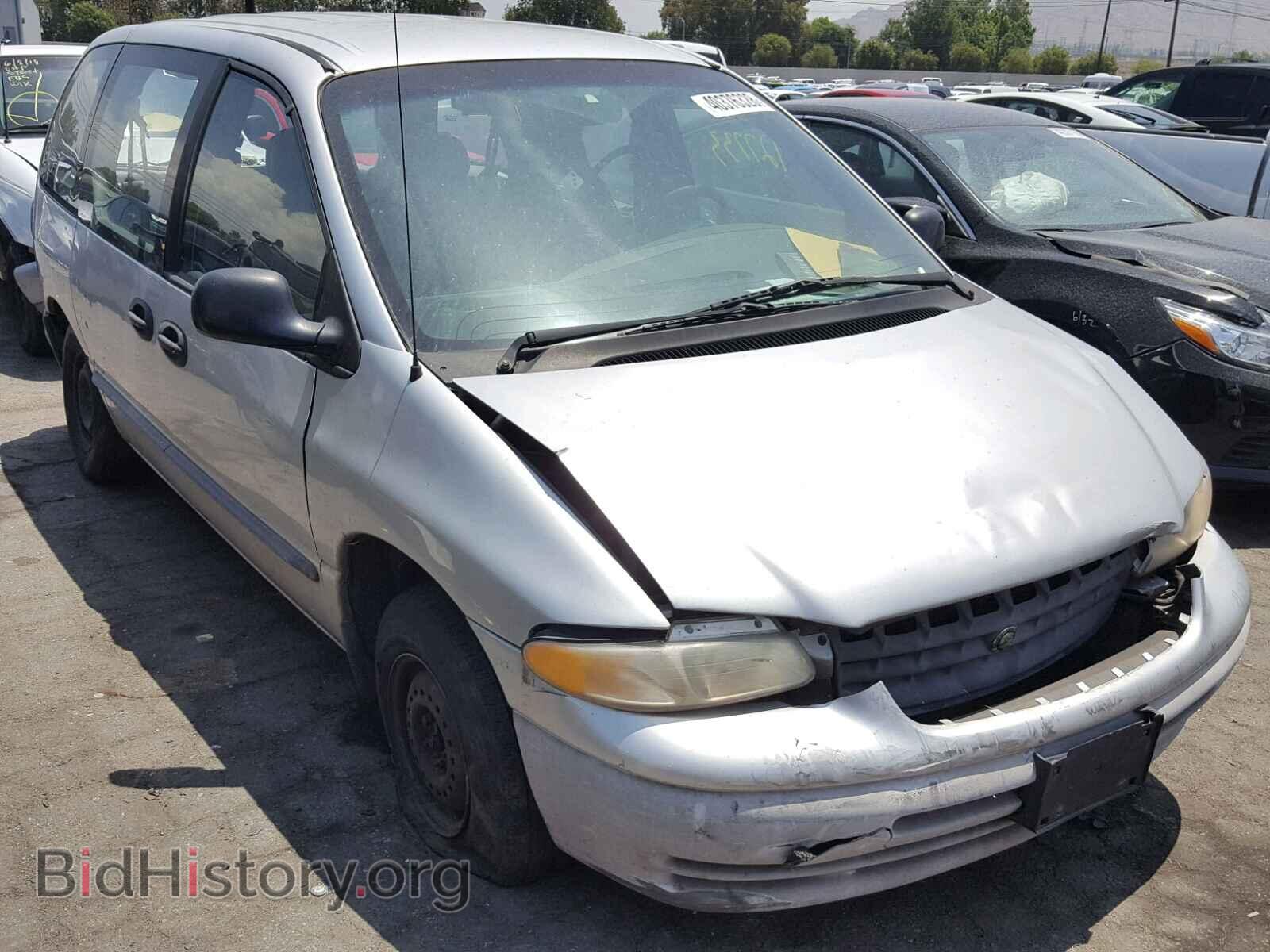 Фотография 2C4FJ25B8YR881223 - CHRYSLER VOYAGER 2000