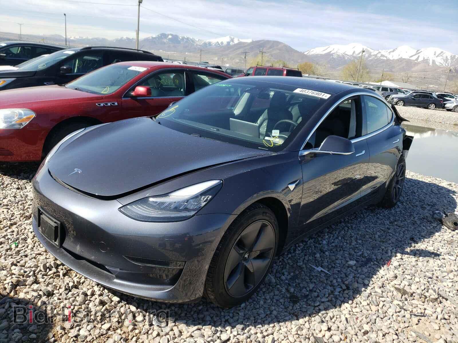 2020 TESLA MODEL 3 - VIN: 5YJ3E1EA4LF800635 - Photo 2