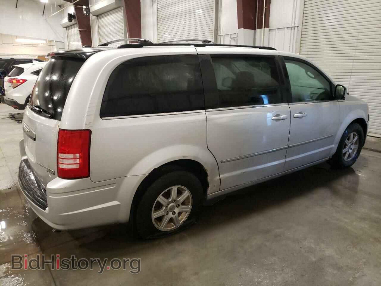 2010 CHRYSLER MINIVAN - VIN: 2A4RR5D1XAR466713 - Фото 3