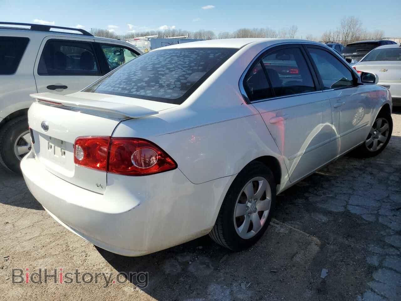 2008 KIA OPTIMA - VIN: KNAGE123885196455 - Фото 3