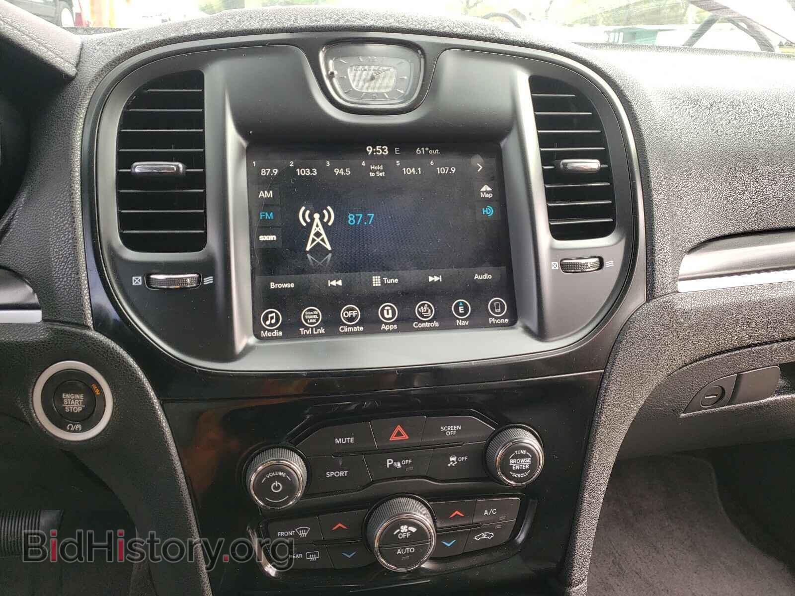 2017 CHRYSLER 300 - VIN: 2C3CCAGG3HH541942 - Фото 9