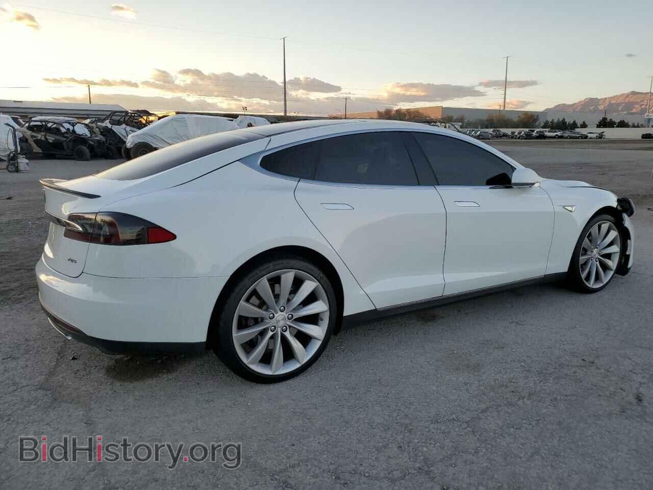 2013 TESLA MODEL S - VIN: 5YJSA1DP2DFP04579 - Фото 3