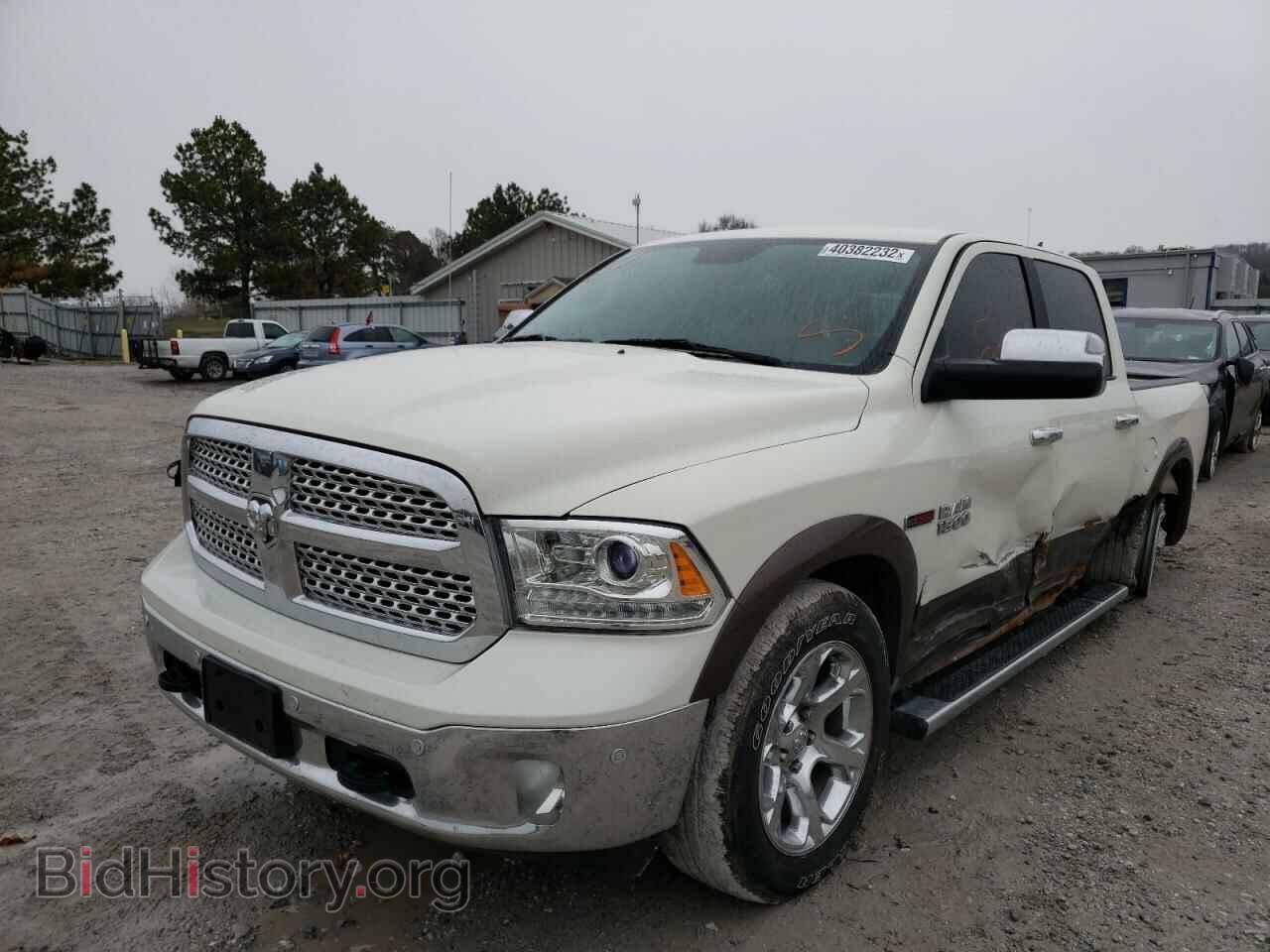 2018 RAM 1500 - VIN: 1C6RR7NM5JS233967 - Фото 2