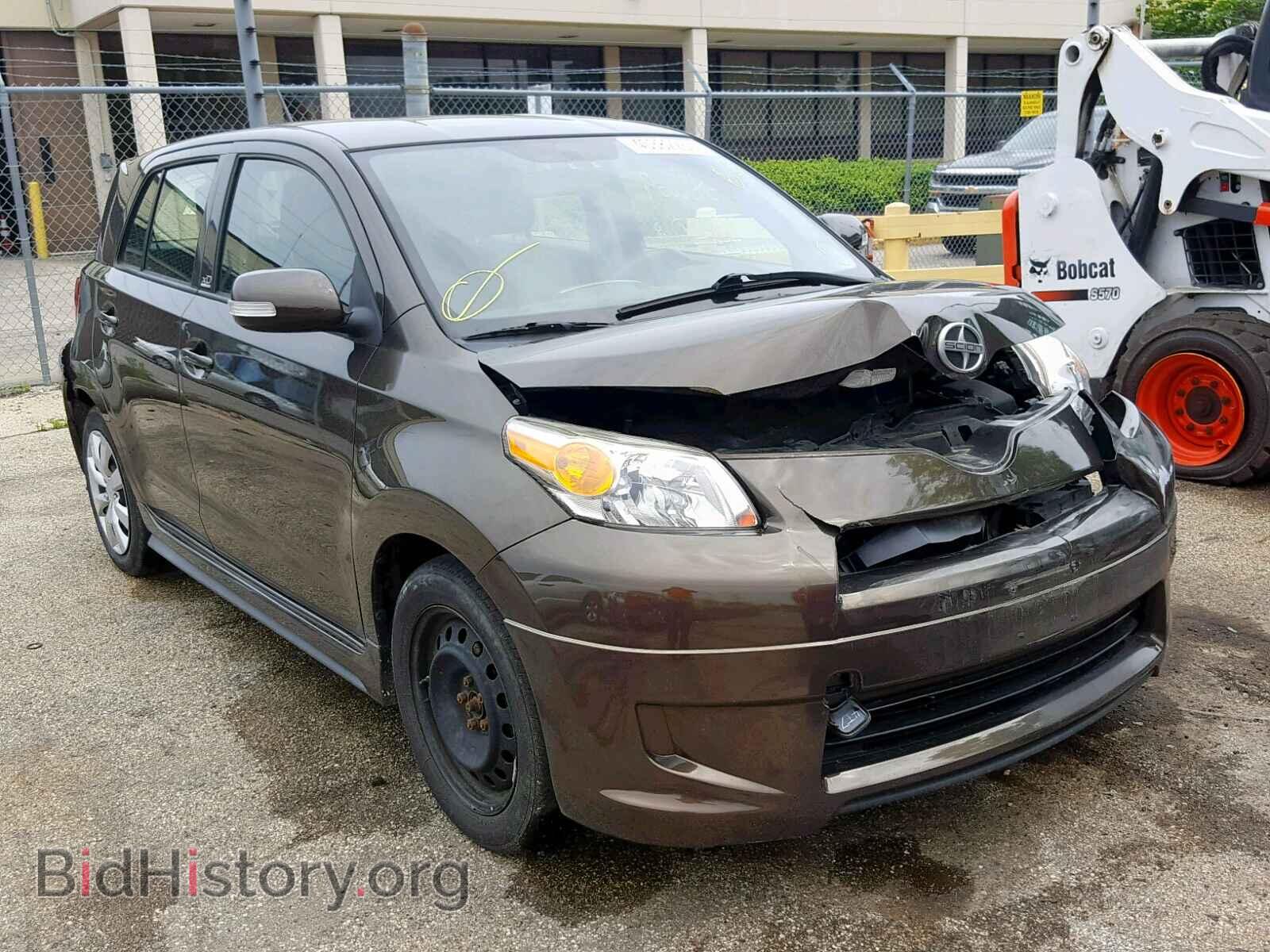 Photo JTKKU4B41B1010465 - TOYOTA SCION 2011