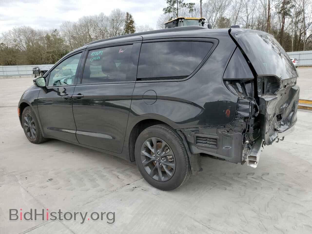 2021 CHRYSLER PACIFICA - VIN: 2C4RC1FG7MR540028 - Photo 2