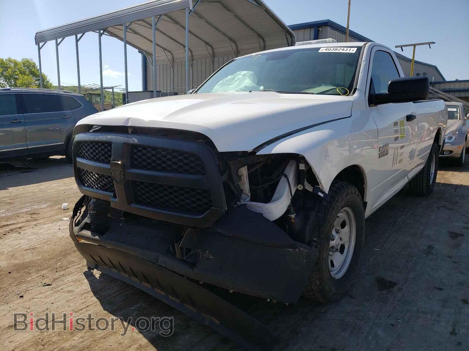 2016 RAM 1500 - VIN: 3C6JR6DG8GG258400 - Фото 2