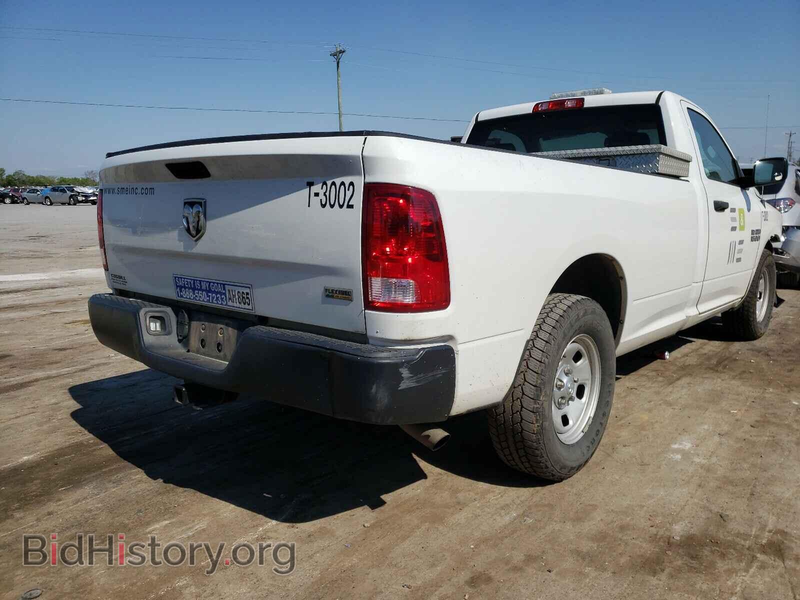 2016 RAM 1500 - VIN: 3C6JR6DG8GG258400 - Фото 4