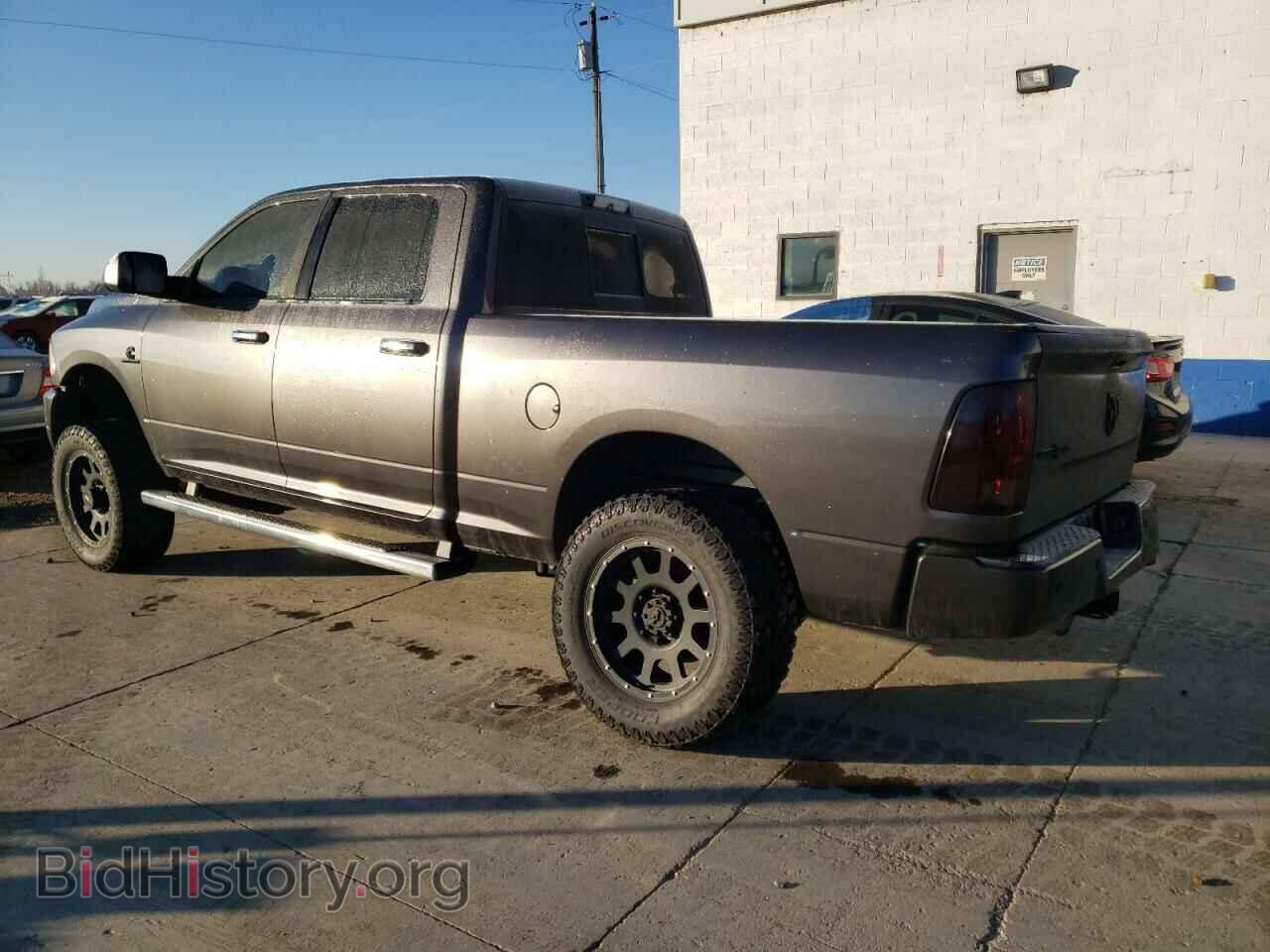 2015 RAM All Models - VIN: 3C6UR5DL4FG662832 - Фото 2
