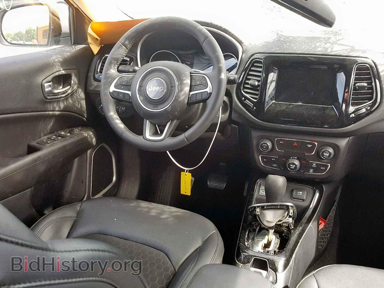 2019 JEEP COMPASS LA - VIN: 3C4NJCBB9KT677024 - Фото 9