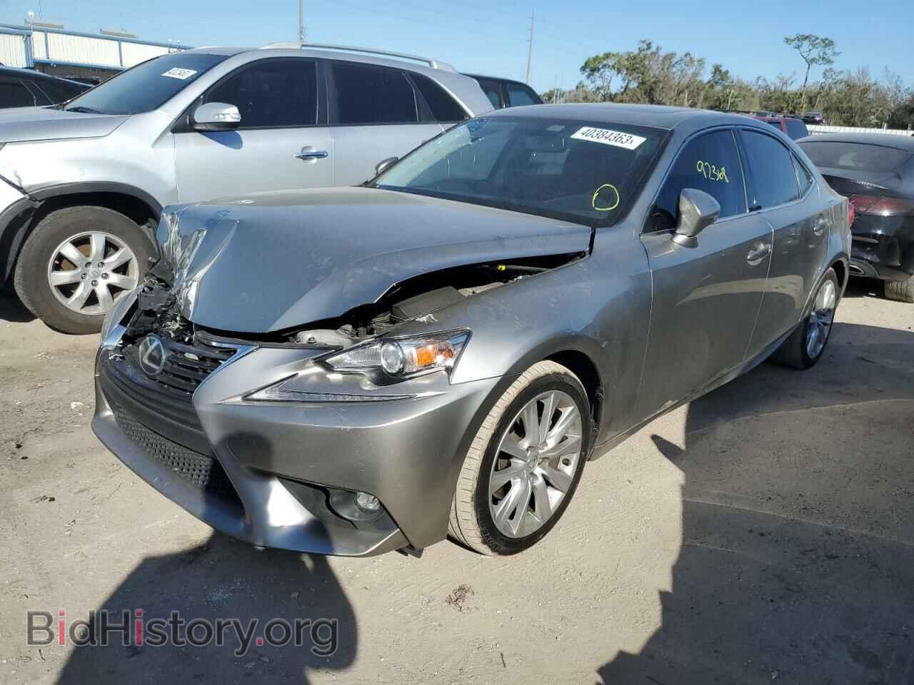 Photo JTHBF1D20F5075378 - LEXUS IS 2015