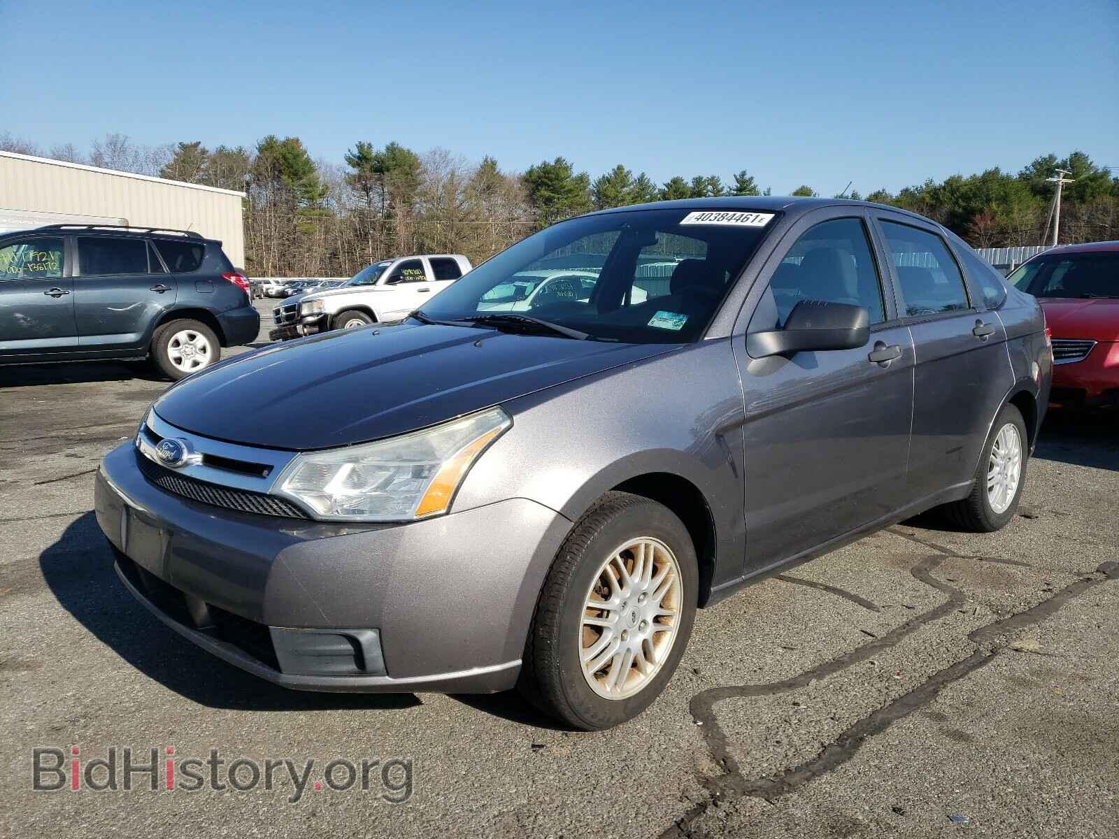 2011 FORD FOCUS - VIN: 1FAHP3FN7BW103795 - Фото 2