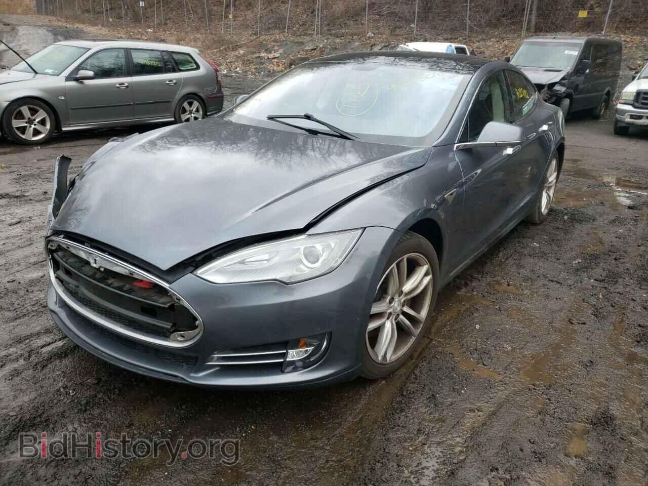 2013 TESLA MODEL S - VIN: 5YJSA1CN2DFP08082 - Photo 2
