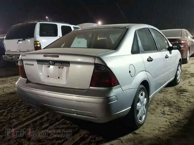 2007 FORD FOCUS - VIN: 1FAHP34N97W162728 - Фото 4