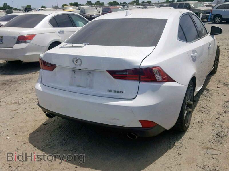 2014 Lexus IS (VIN JTHBE1D27E5012179) — photo 4 of 10