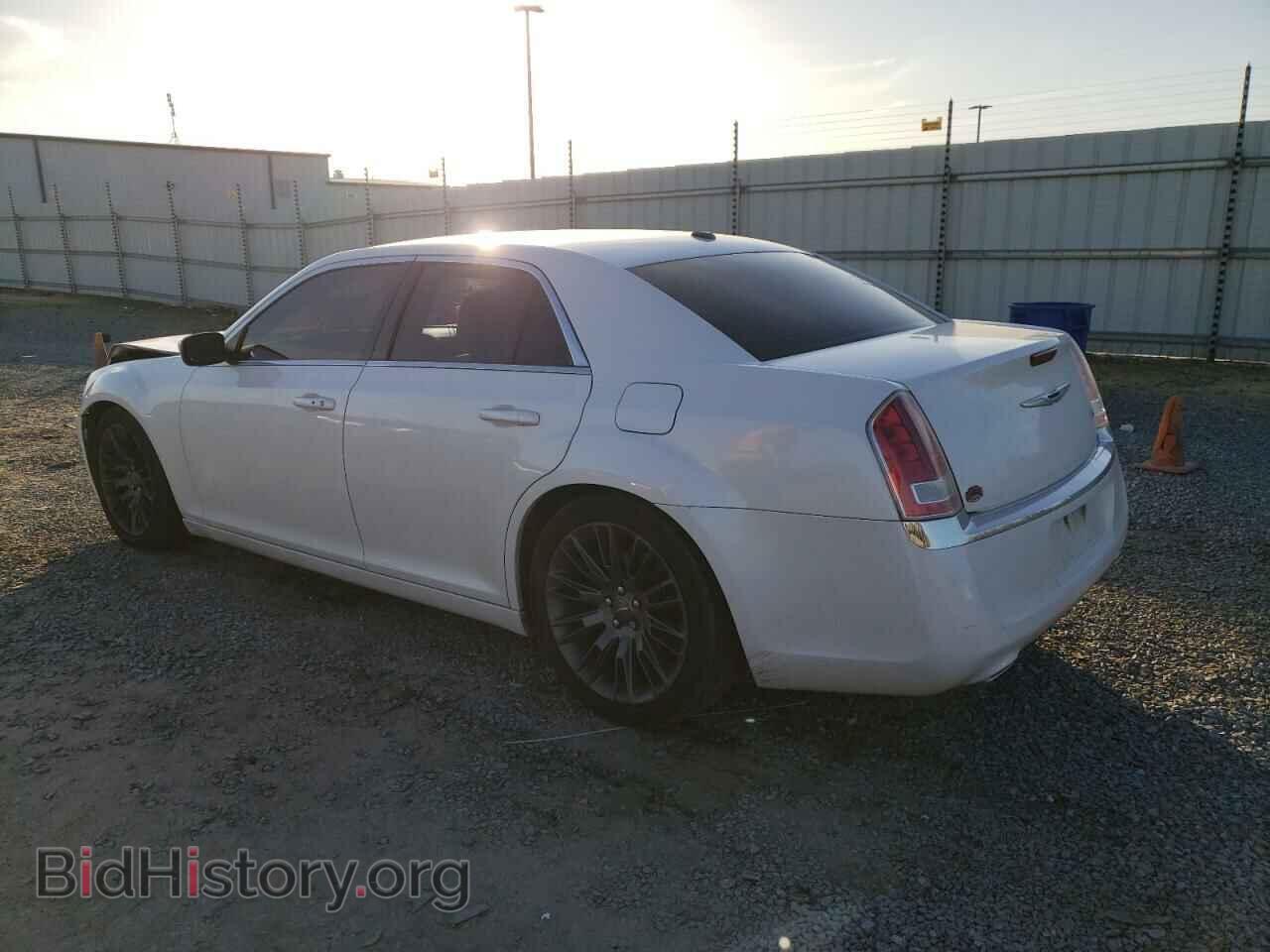 2014 CHRYSLER 300 - VIN: 2C3CCAAG7EH164942 - Фото 2