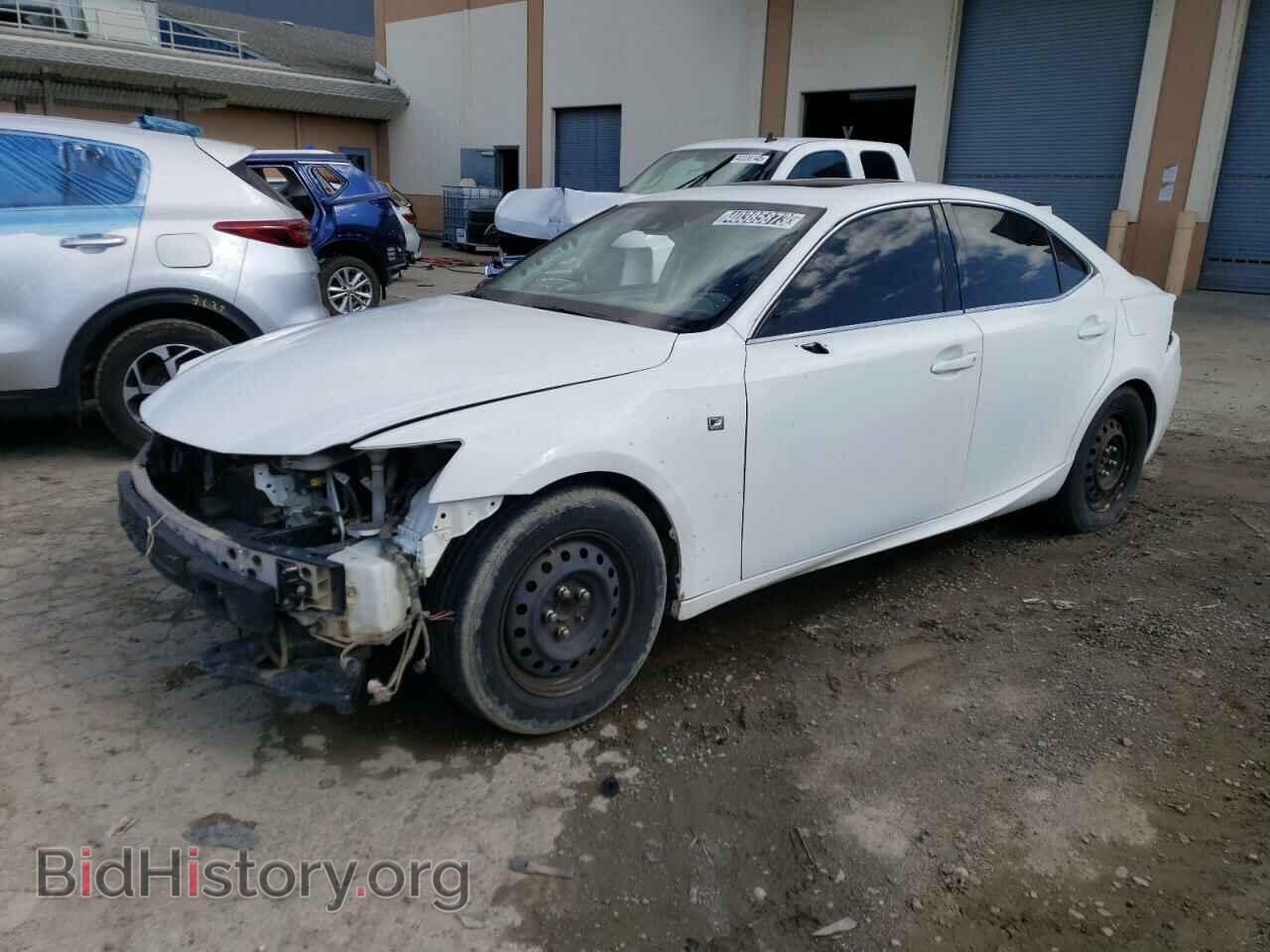 Фотография JTHBE1D24H5030644 - LEXUS IS 2017