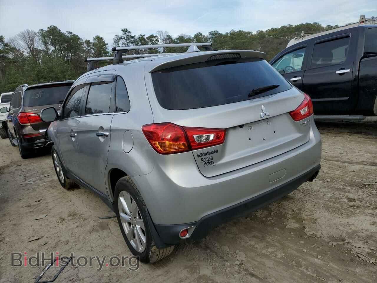 2015 MITSUBISHI OUTLANDER - VIN: 4A4AR4AU7FE013688 - Фото 2